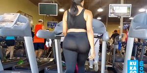 big booty at gym