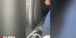 Girl masturbates in uber taxi