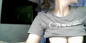 Asian Mom Boobs voller Milch