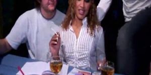 Alycia (Alicia) Lopez smokes then fucks - French metisse sexe en trio (Alicia Lopez)