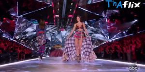 Behati Prinsloo Underwear Scene  in The Victoria'S Secret Fashion Show 2018