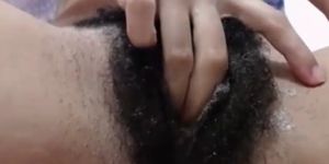 extrem hairy and stinky cam-slut - video 1