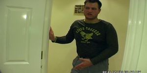 REALCOUPLES.CO.UK - Husband toys and dominates his wife