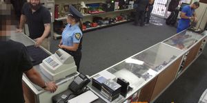 Police pawnee babe sucking for cash