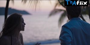 Camila Sodi Bikini Scene  in Luis Miguel: The Series
