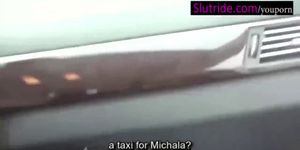 Gipsy teen gives blowjob and gets fingering in Taxi