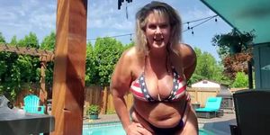 bbw milf in bikini