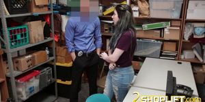 Thick teen cutie banged brutally by a fat cop piston (Heavy load)