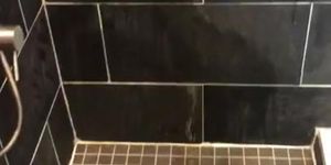 Piss explosion in the shower for a friend