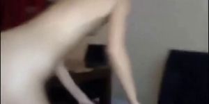 Booty babe getting her cunt fucked by a big cock on the webcam