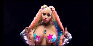 Nicki Minaj's Juicy Black Ebony Titties Shaking- Trollz