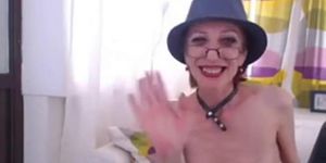 Skinny Granny In Webcam Show Her pussy