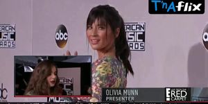 Olivia Munn Sexy Scene  in E! Live From The Red Carpet