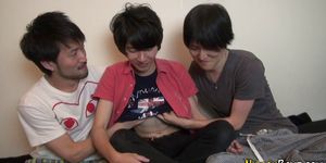 GAY ASIAN NETWORK - Japanese teens give head