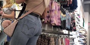 The Best PAWG Jeans Ass!