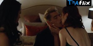 Meghan Heffern Lesbian Scene  in Unreal