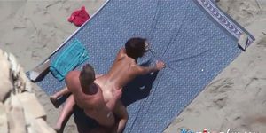 Amateur couples filmed fucking on the beach