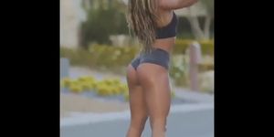 Every Time Sommer Ray has Jiggled her Ass on the Internet