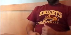 Bearded Bro Public Jerk Off in A Coffee Shop