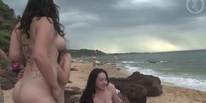 Aussie chick threesome masturbation