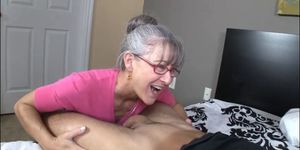 SEE MOM SUCKING - Moms Love For Young Cocks Makes His Day