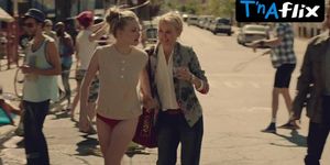 Amanda Seyfried Sexy Scene  in While We'Re Young