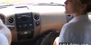 quick blowjob in car - video 1