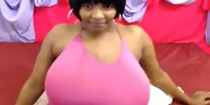 Ebony Webcam Silky Boobs