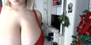 Blondie Shows Off Her Fat Tits For Christmas