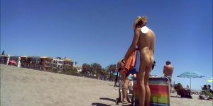 Sexy Milf Perfect Butt On Nude Beach Hidden Cam Caught