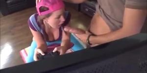 Lizzie Tucker fucked while gaming
