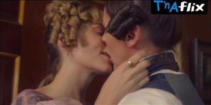 Suranne Jones Lesbian Scene  in Gentleman Jack