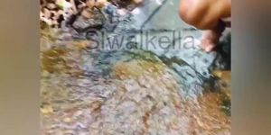 Srilankan girl showing her nudes in a public waterfall ??? ????? ??? ????? ???? ???? ??