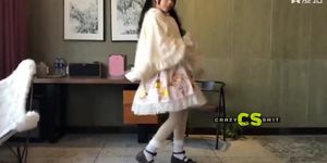Chinese dancing