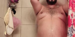 CUM SHOWER WITH THIS GAY ARAB CHUB listen to the end