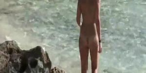Exhibitionists show off nude and screw on the beach