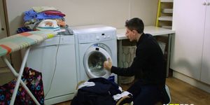 Valentina Ricci In Milf Dirty Laundry