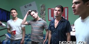 Gays suck dicks in a group action - video 18