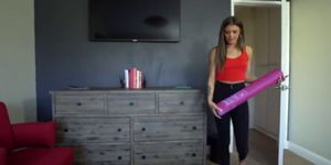Kinky Family - Jade Reign - Fucking my yoga-loving stepsis - video 1