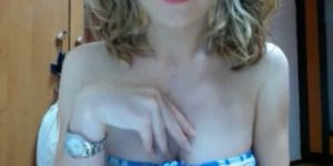 Hot busty woman shows her entire body - video 2