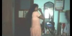 Indian Girl Teasing Her Body - video 3