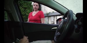 Driver jerks off talking to the strange woman
