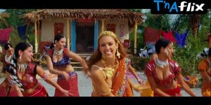 Jessica Alba Bikini Scene  in The Love Guru