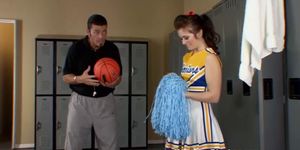 PLAYBOY TV - Brunette cheerleader neukt en zuigt