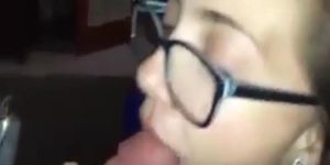 Girl with glasses gives blowjob but wasnt ready for cim