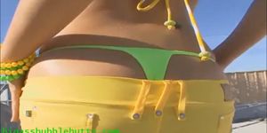 bubble butt slut in hot bikini showing her big ass gets fucked and cum on asshole