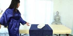 Asian masseuse gobbles - video 1