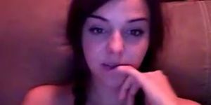 Webcam - Petite brunette spread pussy