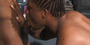 RAW BLACK GAYS - Bite à sucer des gays noirs au bord de la piscine