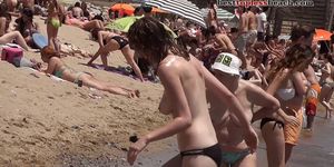 Wonderful big boobs Topless on the Beach - video 1